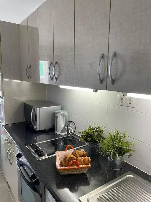 Puskas Apartman كوستا دي أنتيجوا إسبانيا