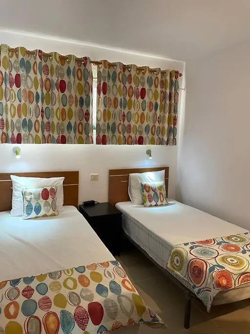 Puskas Apartman كوستا دي أنتيجوا 0*,  إسبانيا