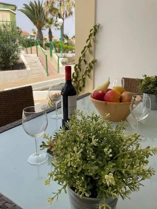 Puskas Apartman كوستا دي أنتيجوا