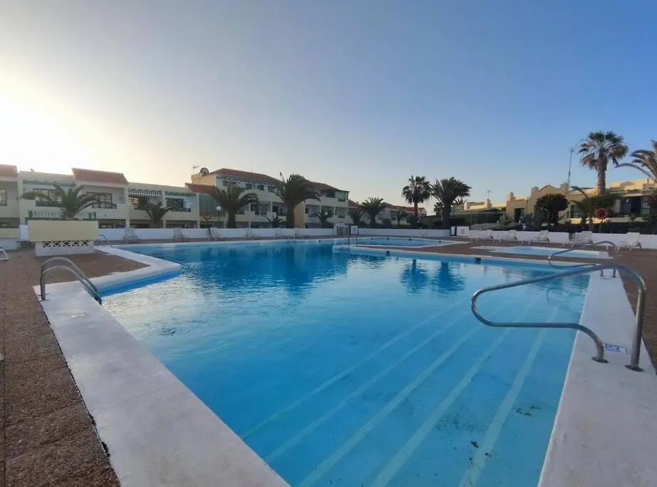 Puskas Apartman كوستا دي أنتيجوا
